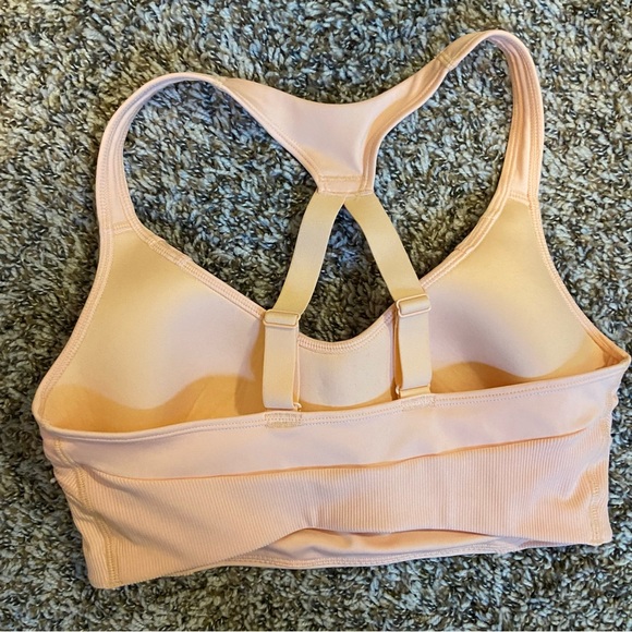 2 Avia Molded Split Racerback Sports Bra With Adjustable Straps Size Medium - Picture 11 of 13